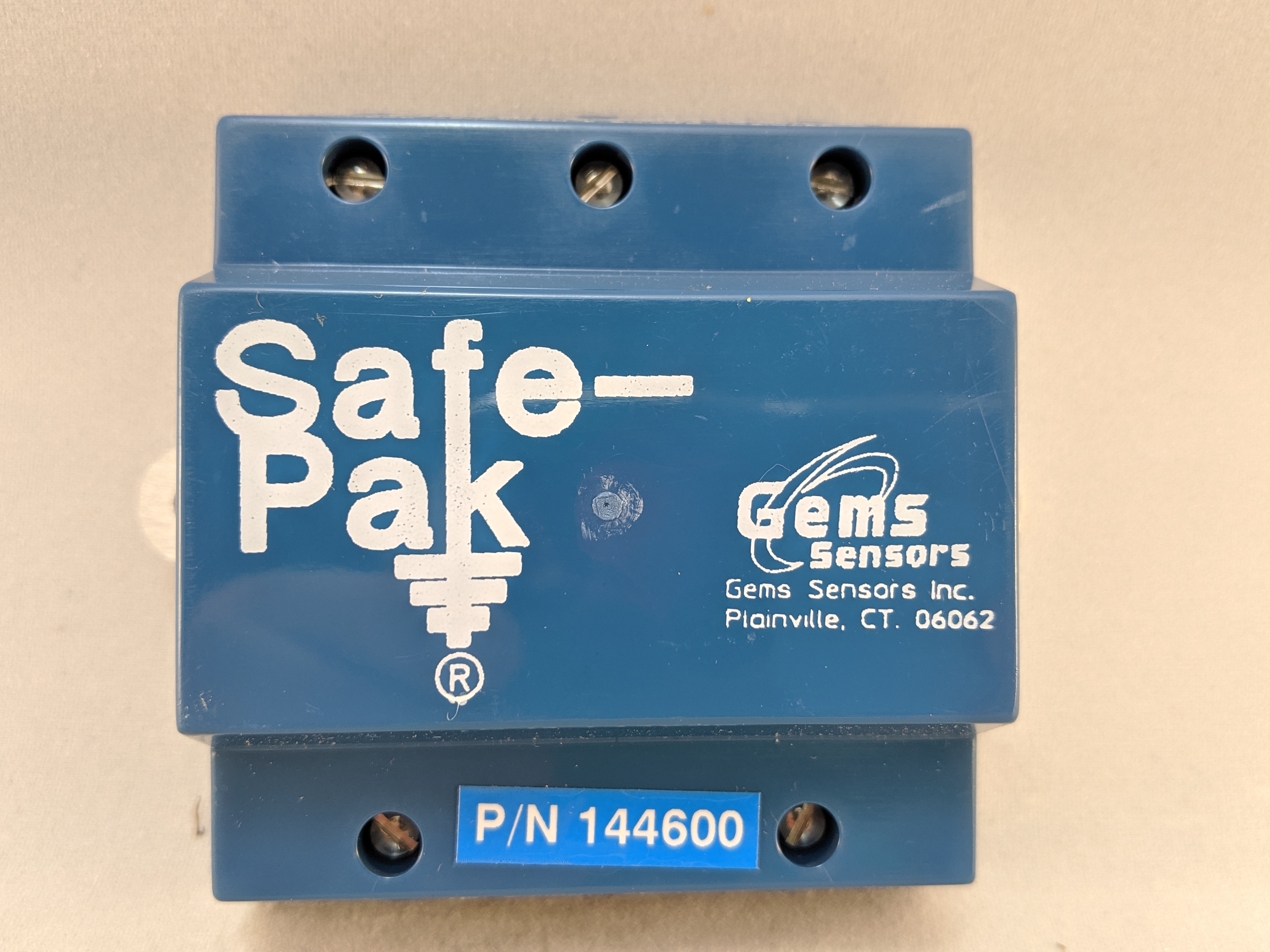 SAFE-PAK INTRINSICALLY SAFE SOLID STATE RELAY