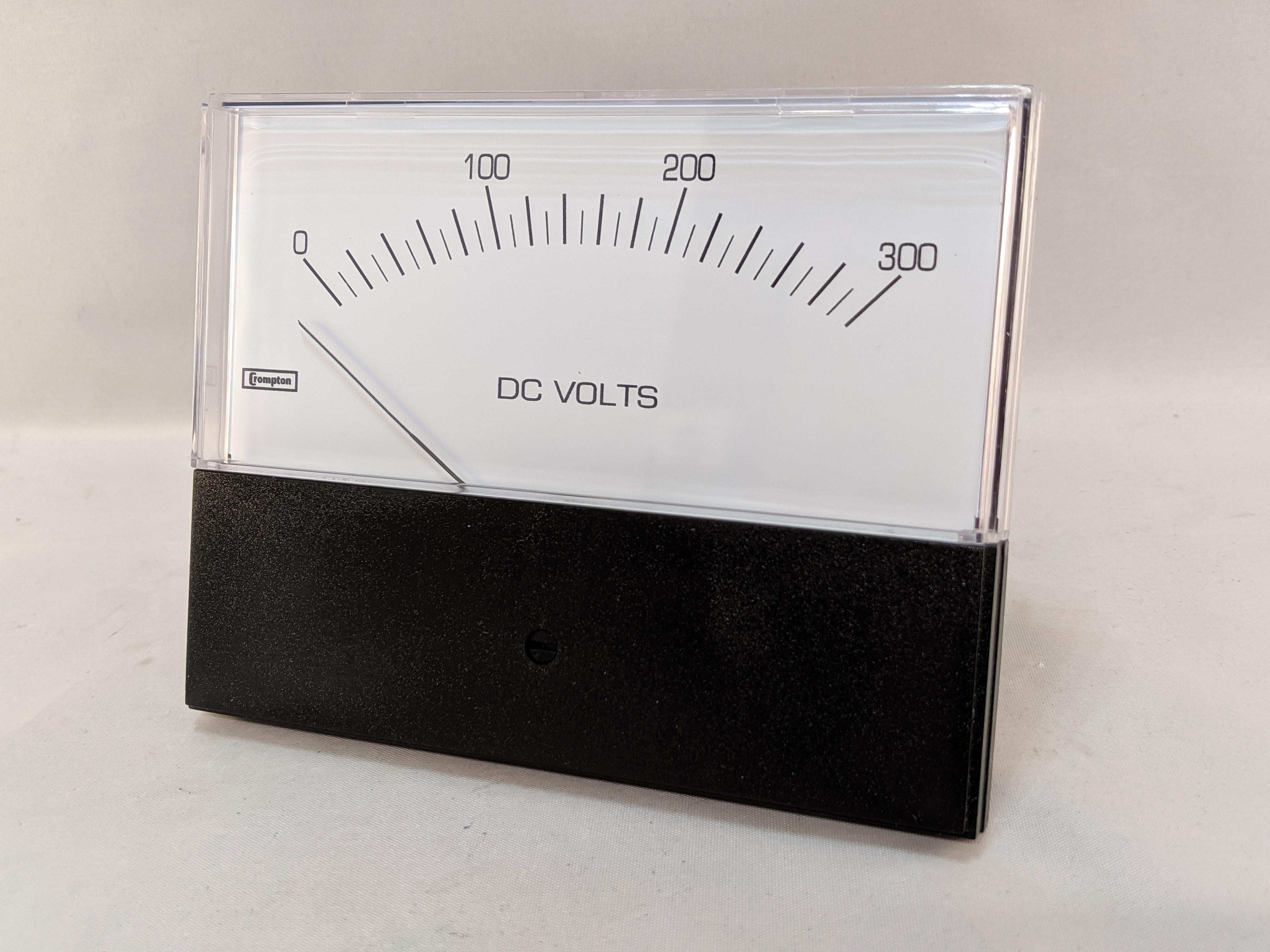 CHALLENGER SERIES 4.5" 4-20mADC INPUT 0-300VDC SCALE