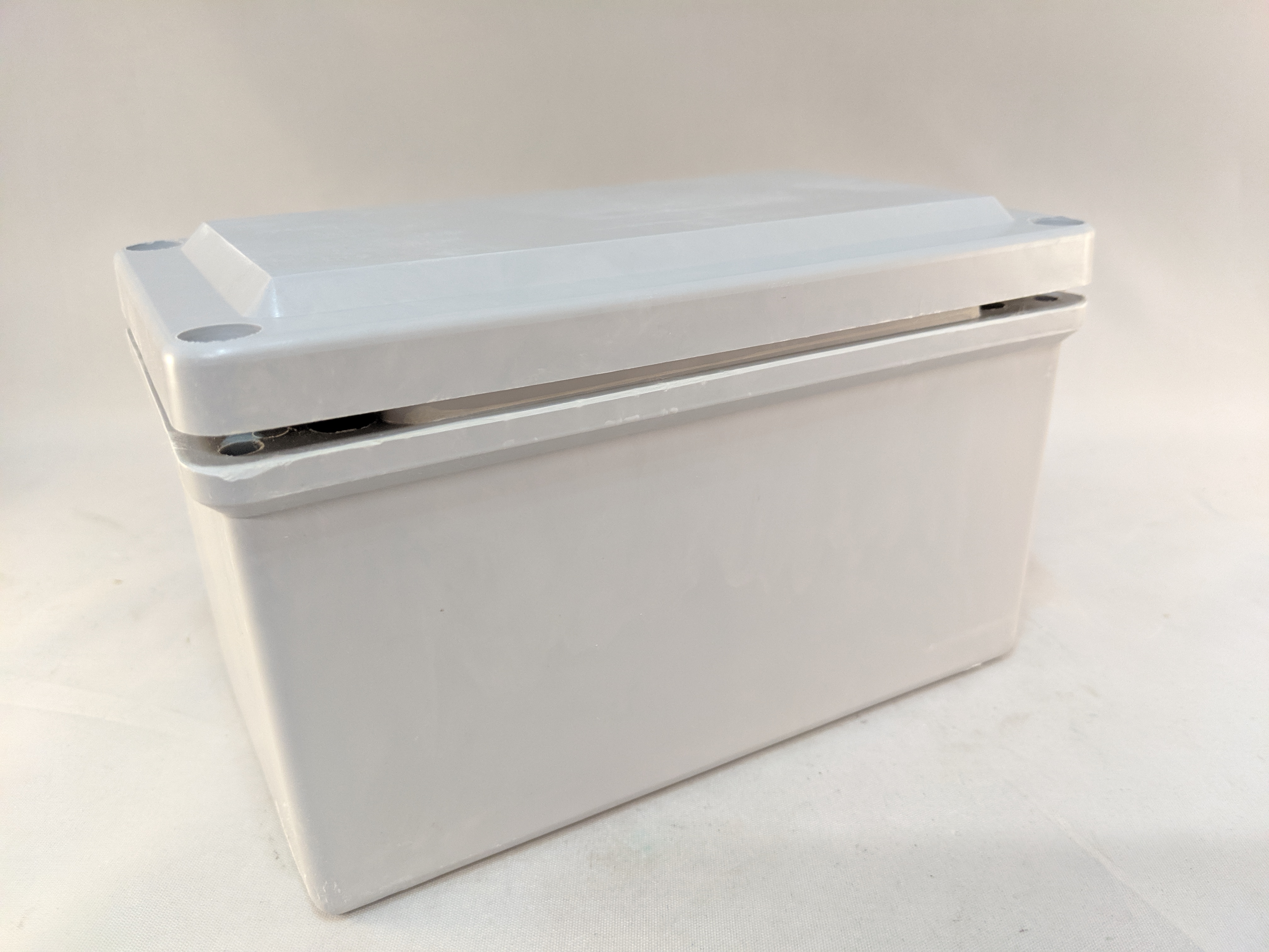 COMMANDER FIBERGLASS ENCLOSURE 6X4X4 NEMA 4X W/BLANK COVER