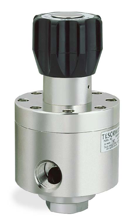 DH Series Pressure Reducing Regulator, Spring Loaded w/Handknob, 316SS, 0-50PSI Outlet, 3/4"NPT Inlet/Outlet Ports