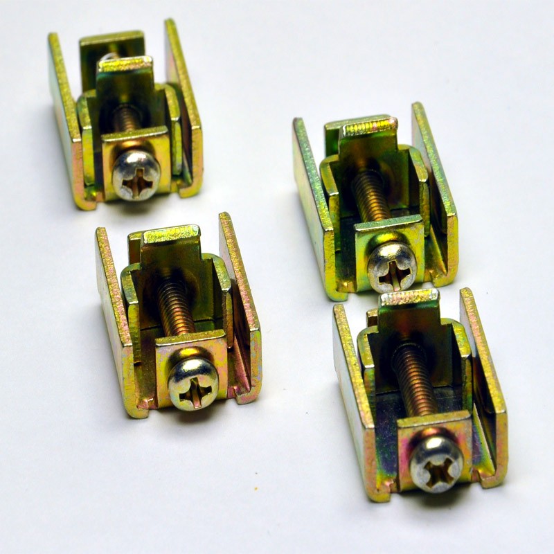 Metal Mounting Clips (4 total)