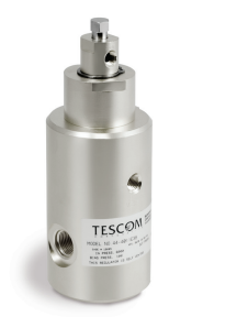 [44-4068F78-015] Pressure Reducing Regulator, 316 Stainless Steel, 600 psig, 1/2" A55202 Ports