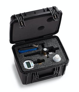 [QTHP-KIT1-GT] QTHP hydraulic pump, 5000 psi/35 Mpa digital gauge, 3ft hose, 1/4" MNPT adapter, zippered bag